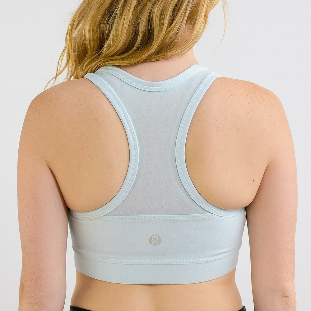 (A8) Lululemon Mint Racerback Sport Bra, Size 4 - Picture 1 of 7